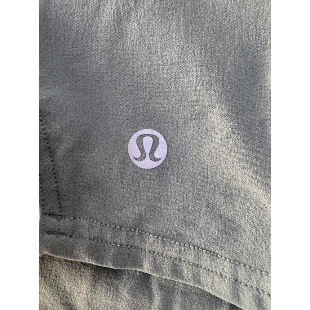Lululemon shorts - Picture 3 of 4